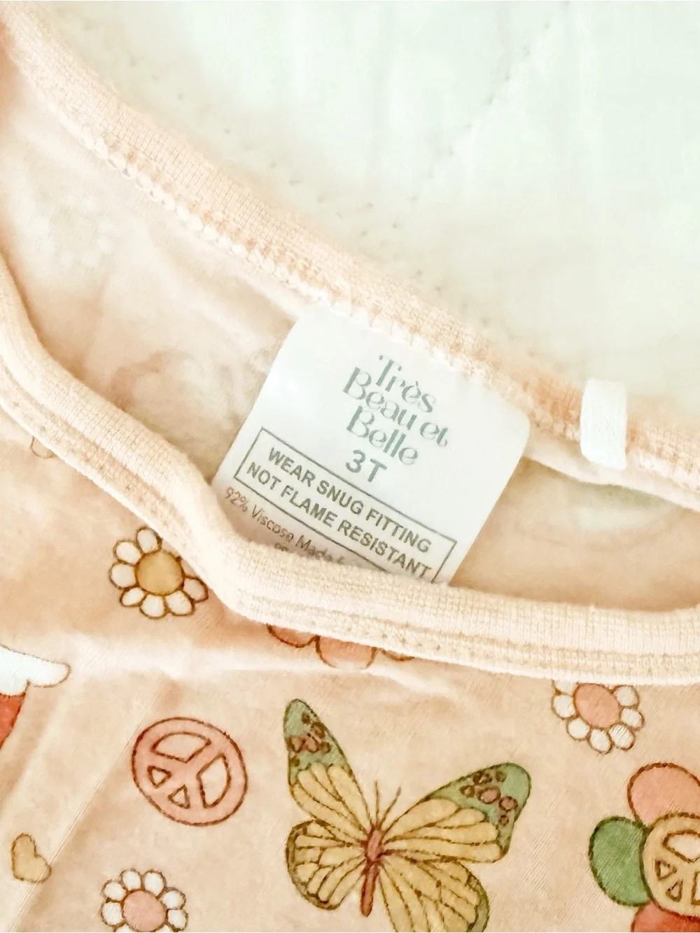 Très Beau et Belle 3T Kids Peach Butterfly Pajama Set - Picture 2 of 3